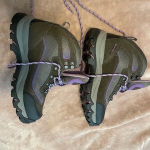 Brand New High Quality Hiking Boots